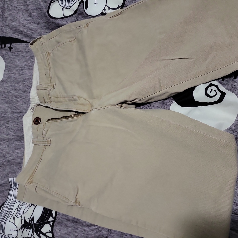 Khaki pants